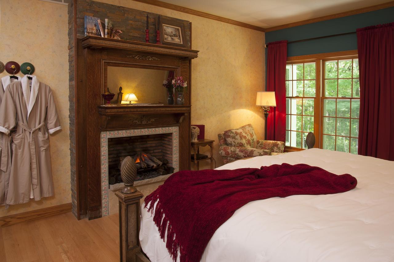 Hidden Serenity Bed And Breakfast West Bend 部屋 写真